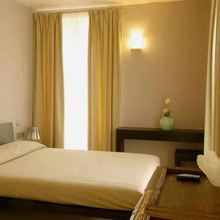 Grand Italia Hotel