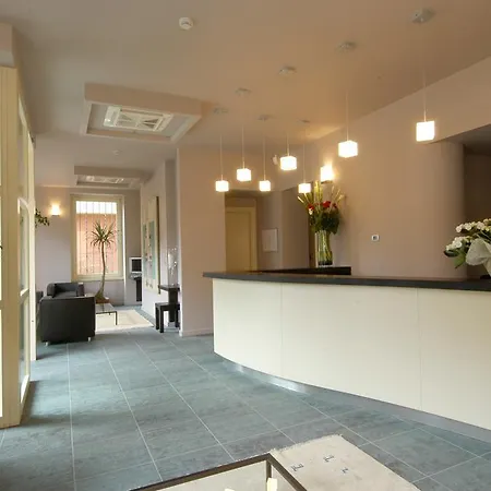 Grand Italia Hotel